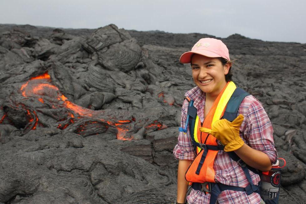 LeAnn near Magma